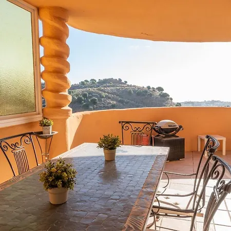 3 Bedrooms & Terrace, Swimming Pool - Porton 7 Apartman Sitio de Calahonda